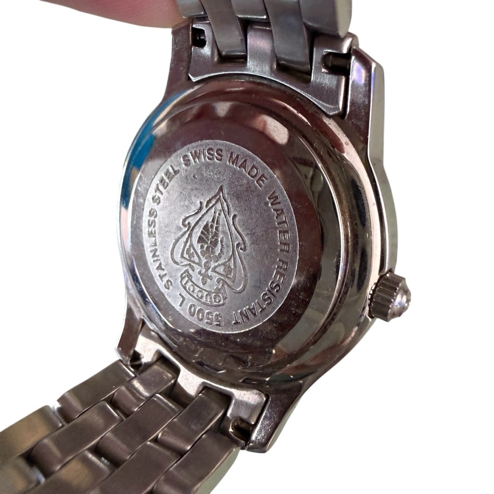 Gucci Women's Vintage Stainless Steel
Watch with Charcoal Dial - Picture 15 of 16